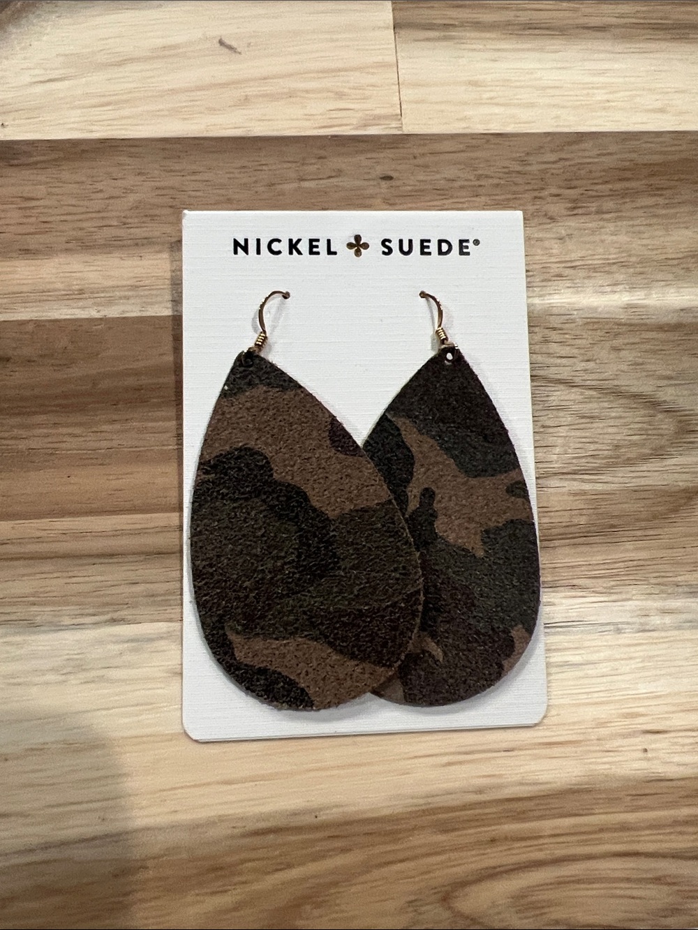 Nickel Suede Camo Teardrop Leather Earrings - Brown/Olive